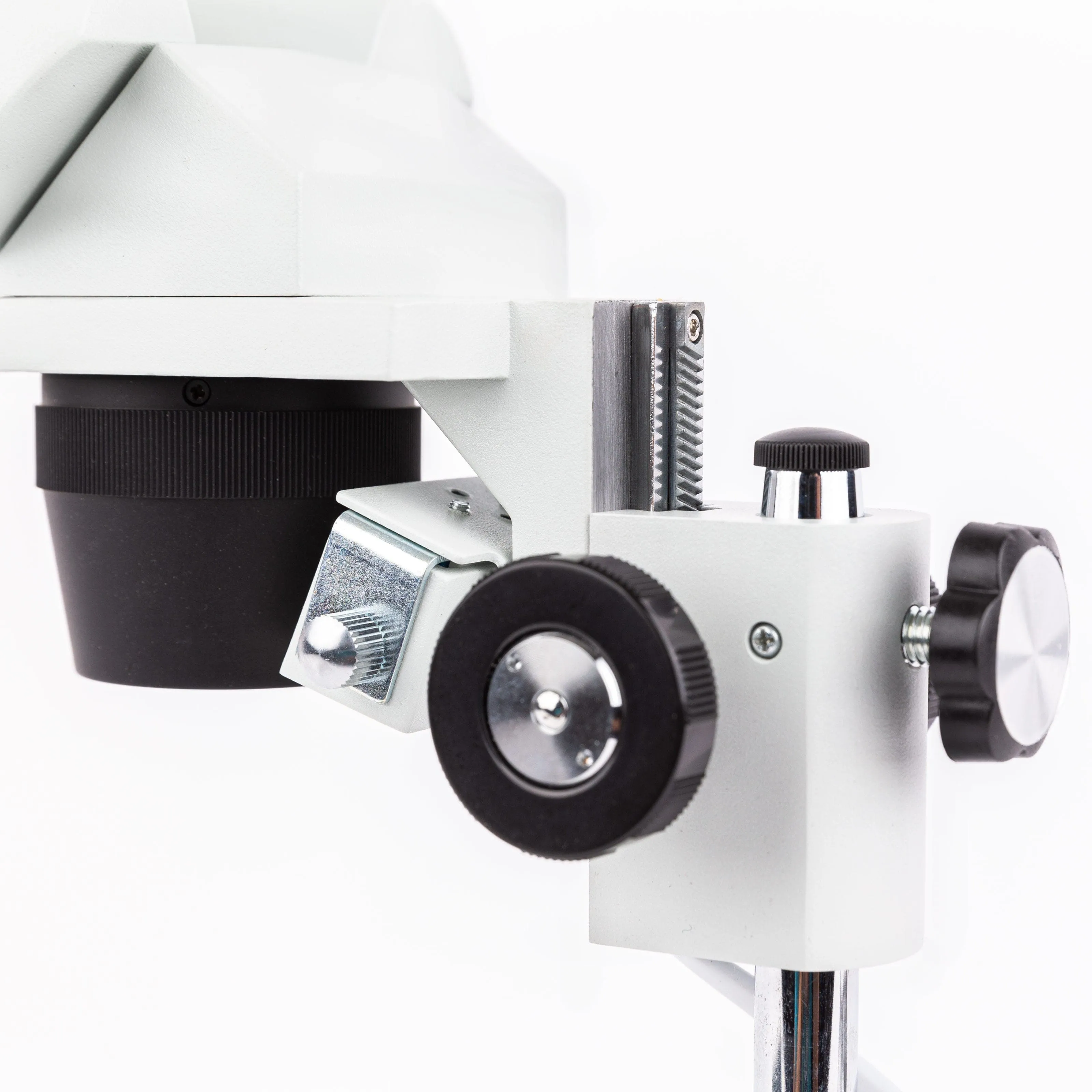 AmScope SE306 Series Compact Multi-Lens Binocular Stereo Microscope 10X-40X Magnification with Angled Head, Metal Pillar Stand, Top & Bottom Halogen Lighting