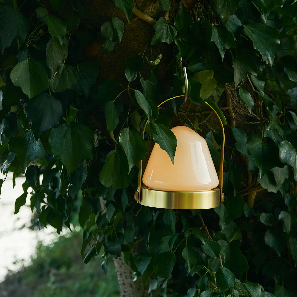 Caravan-LED lantern 2