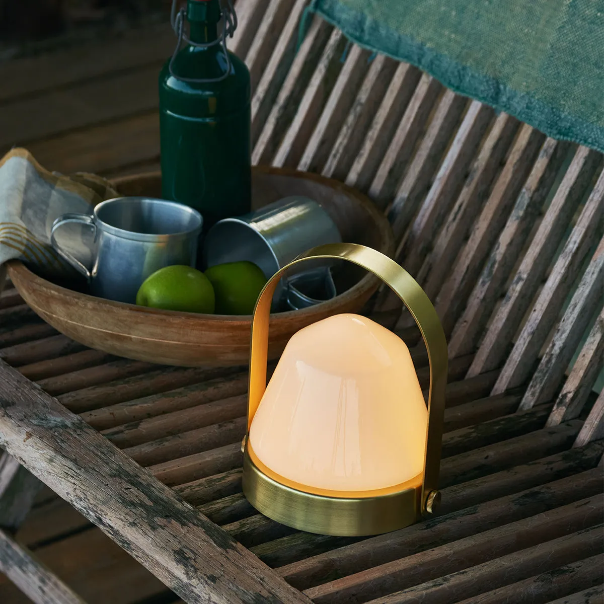 Caravan-LED lantern 2