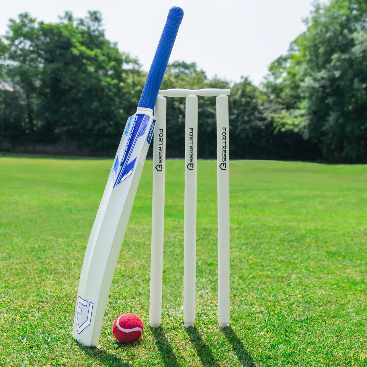 FORTRESS Wooden Cricket Set | Kashmir Willow Cricket Bat & Stumps Set - Bat, Ball & Stumps Included [Sizes 3, 4 or 5] - Carry Bag Included