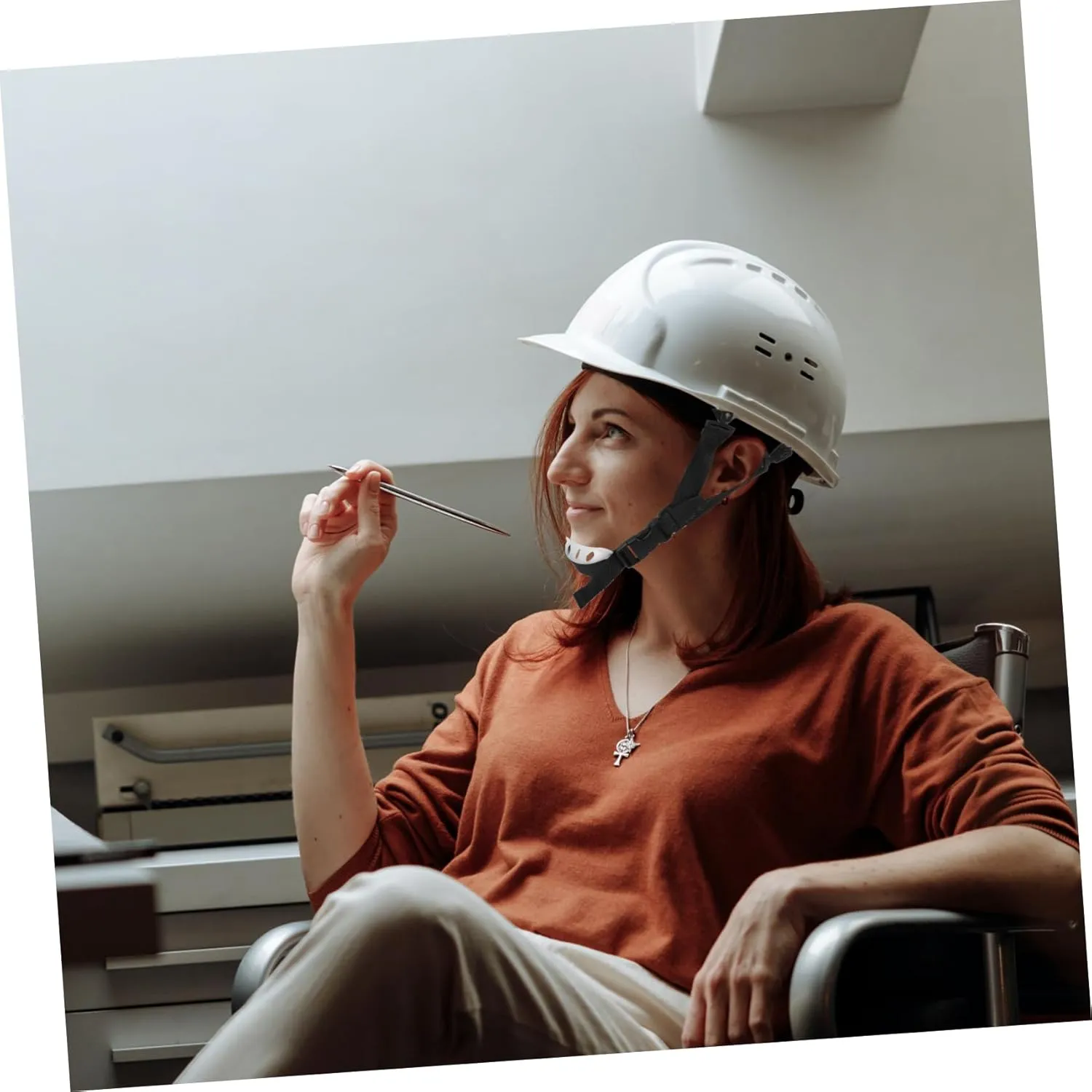 Gadpiparty Hard Hat Chin Strap Buckle Strap for Construction Worker Elastic Sturdy Random Color