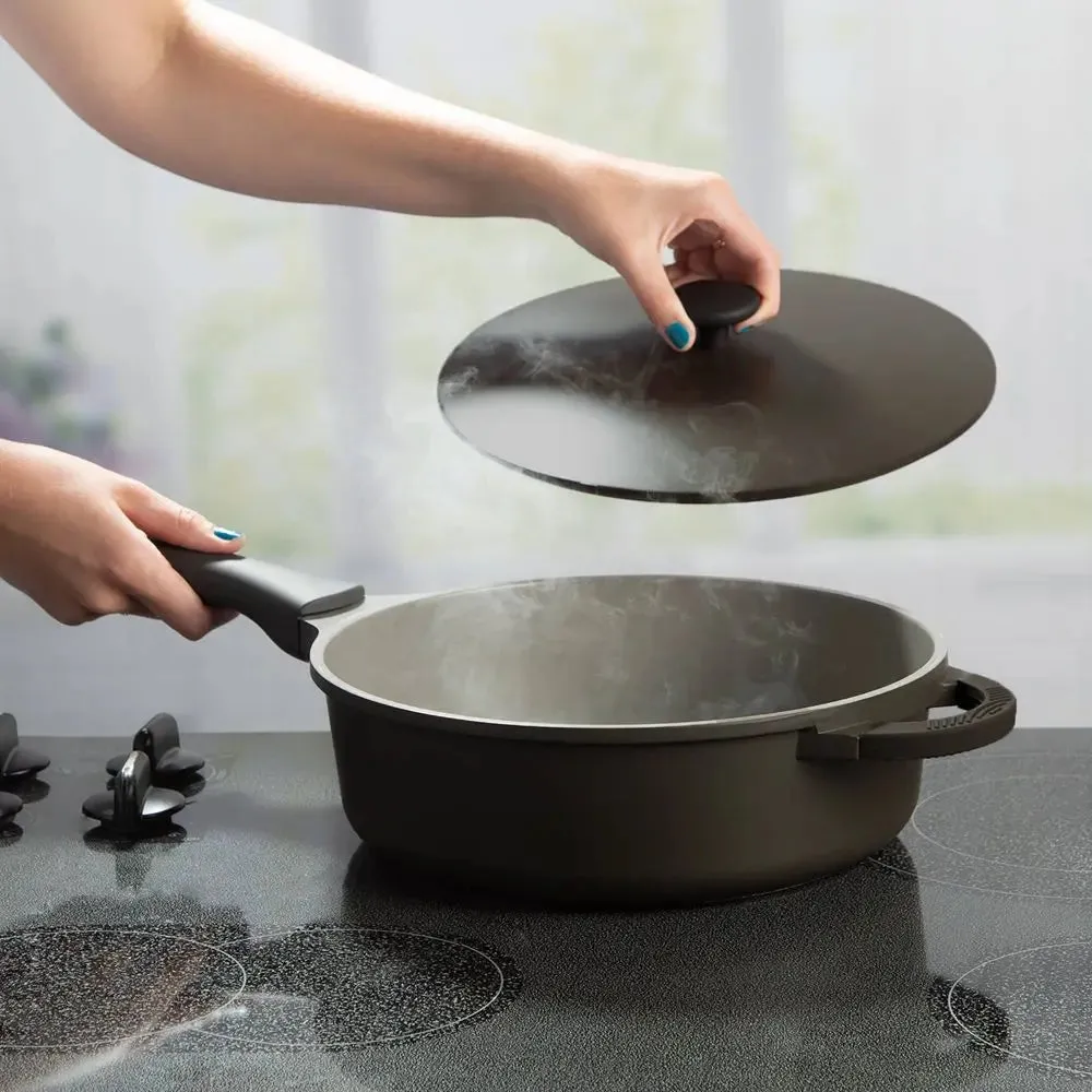 Goodful 4.8qt Cast Aluminum, Ceramic Deep Cooker with Lid, Side Handle and Long
