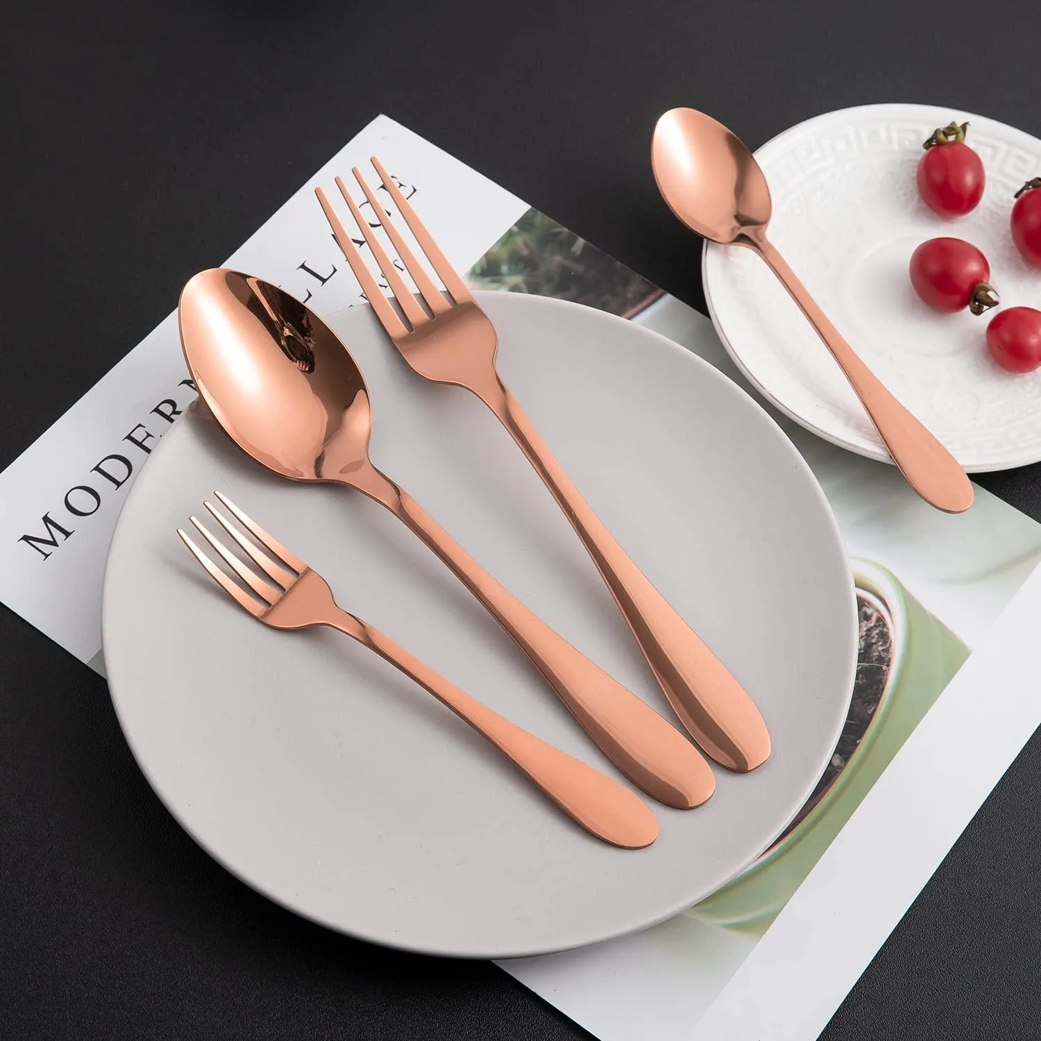 HOKIPO Rose Gold Cutlery Set of 18 / 24 Pcs Stainless Steel, Mirror Finish with Gift Box