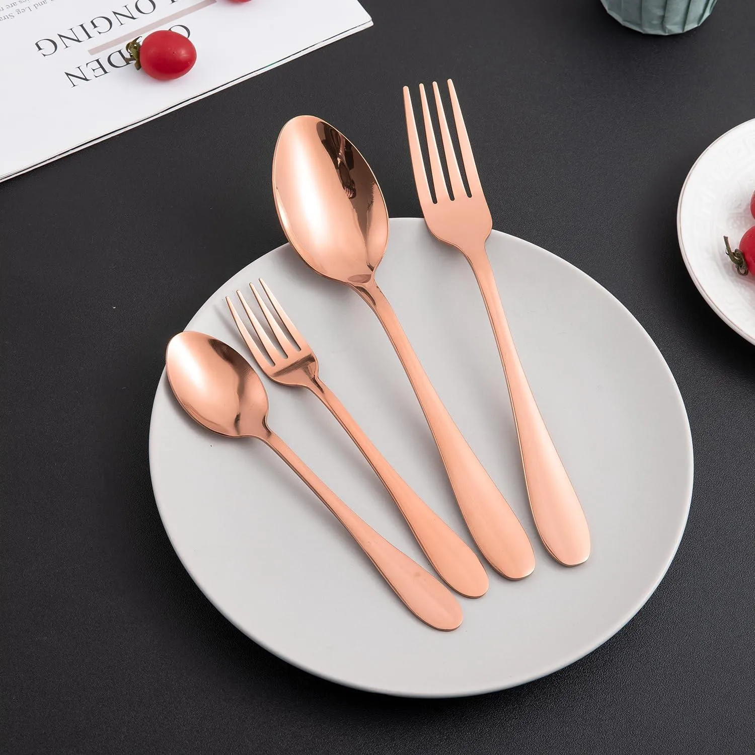 HOKIPO Rose Gold Cutlery Set of 18 / 24 Pcs Stainless Steel, Mirror Finish with Gift Box