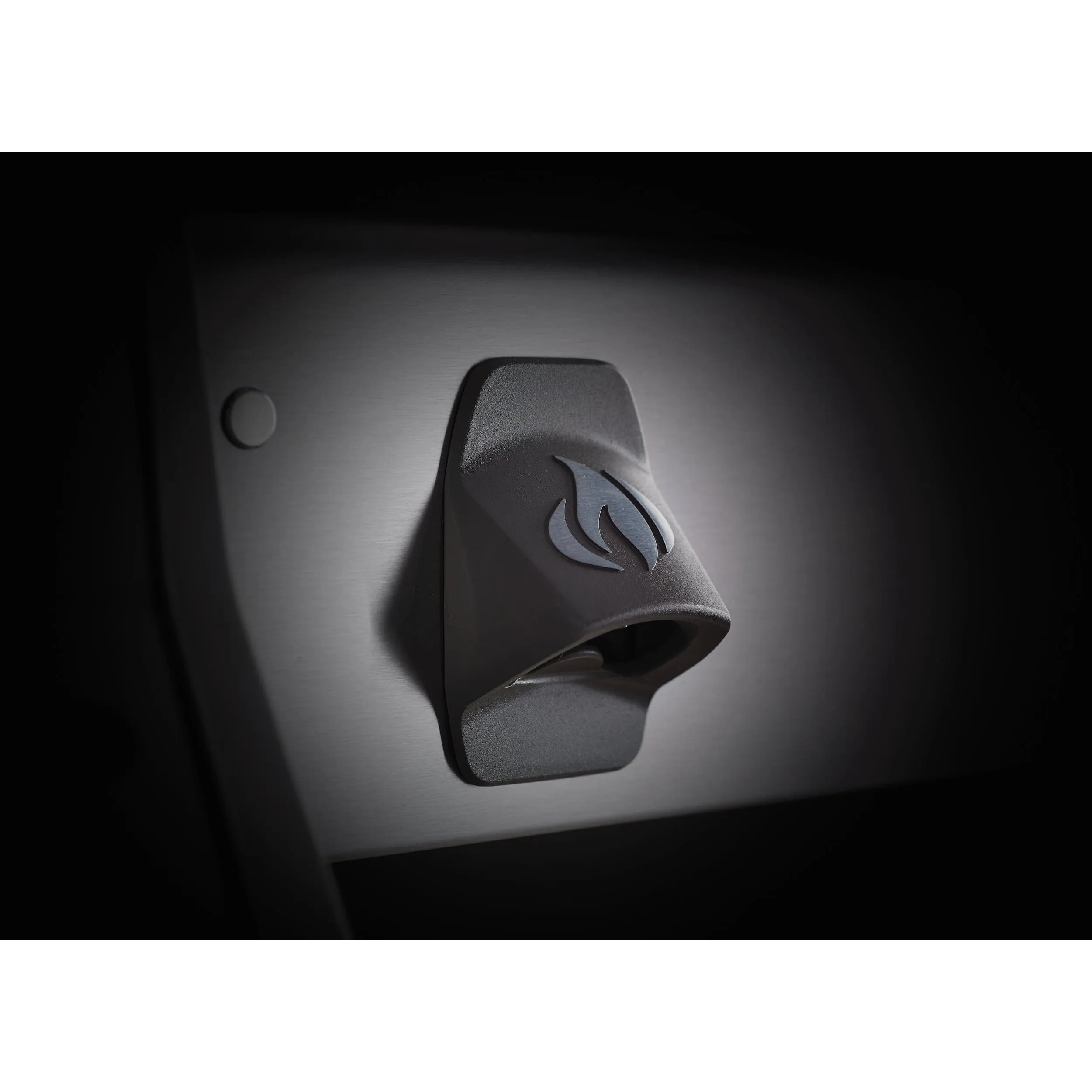 Napoleon | Rogue 525 4-Burner Gas Grill