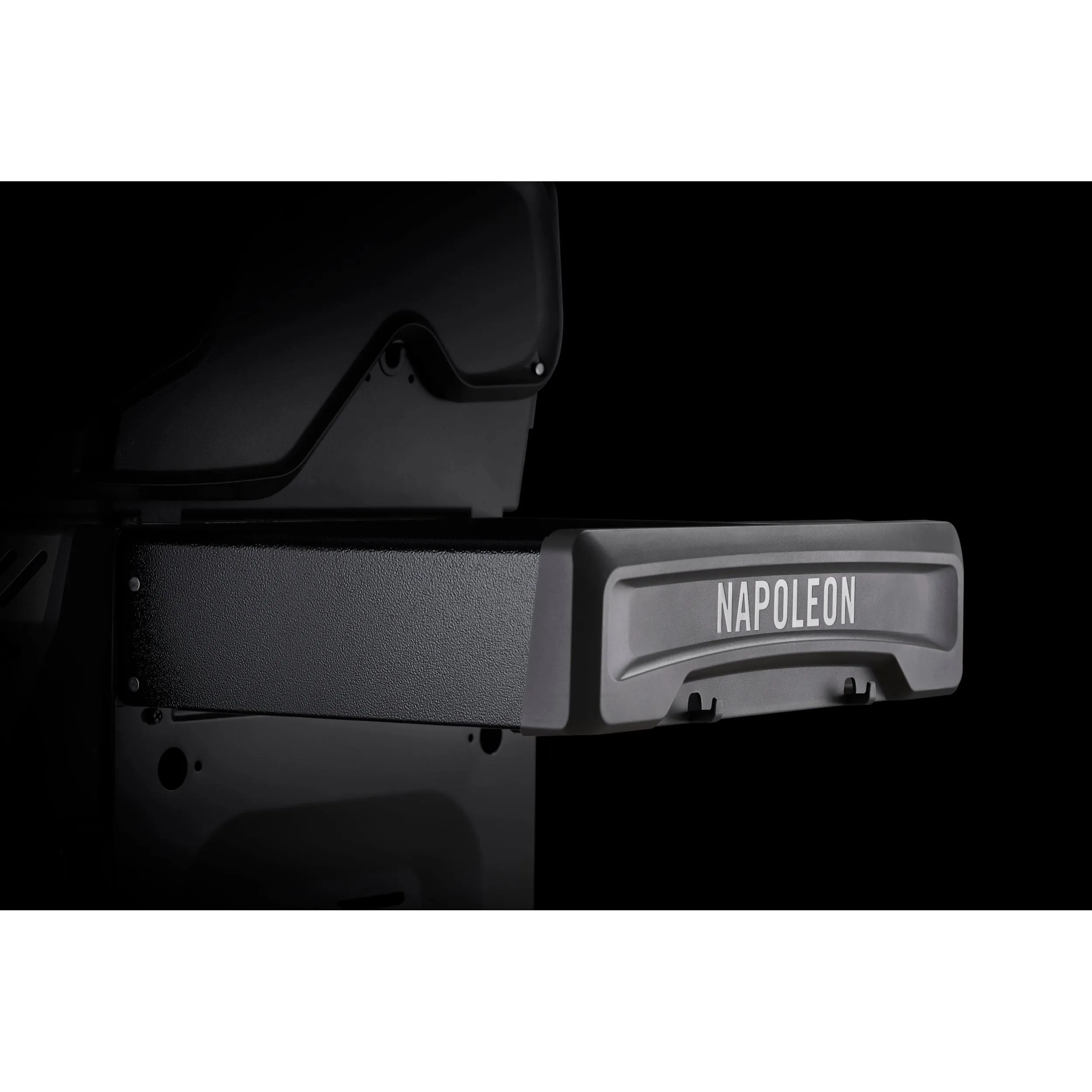 Napoleon | Rogue 525 4-Burner Gas Grill