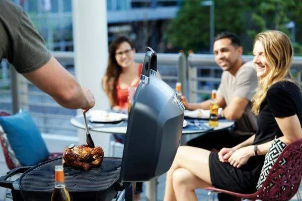 Napoleon TravelQ PRO 285X (Black) Portable Propane BBQ with Scissor Cart PRO285X-BK