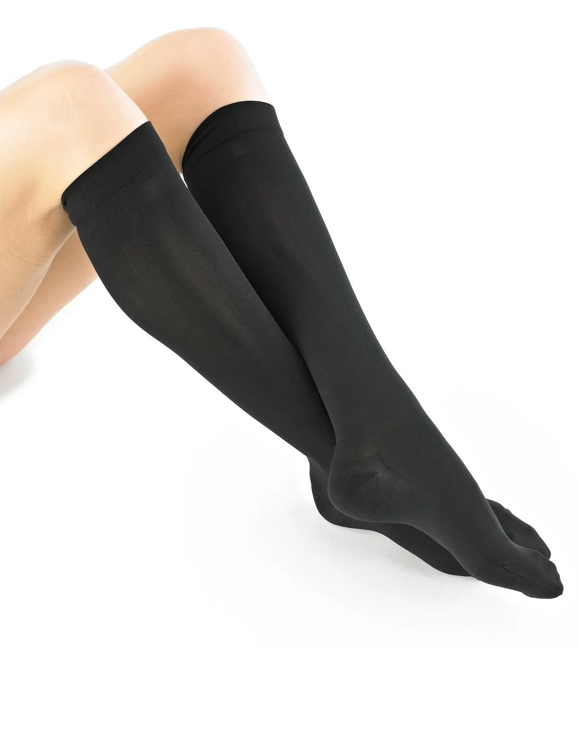 Neo G Travel & Flight Compression Socks Black (Medium)
