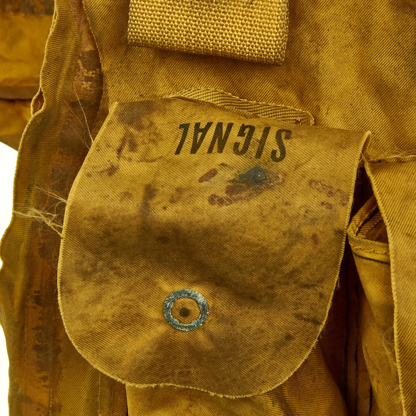 Original U.S. Cold War USAF Pilot 1956 Dated Bauer Mark 2 Survival Vest Type Life Preserver