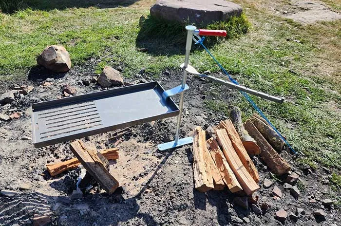 QIKAZZ Grill-Mate Camp Cooking System